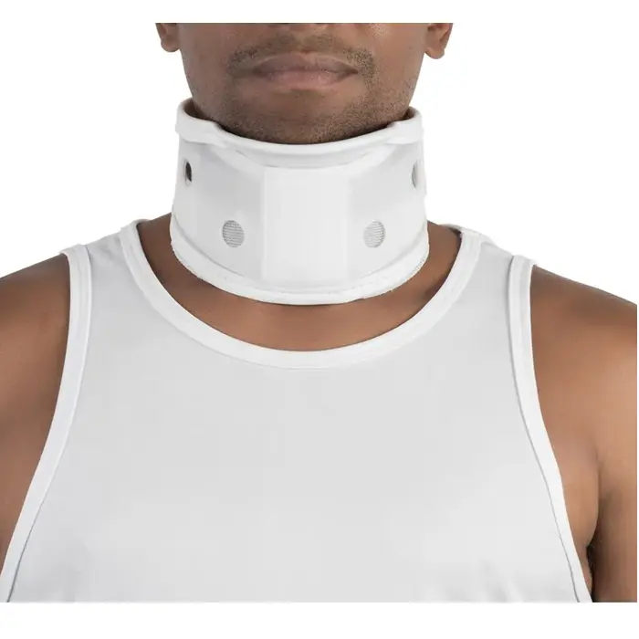 Colar Cervical com Apoio Mentoniano G BC0161 Mercur