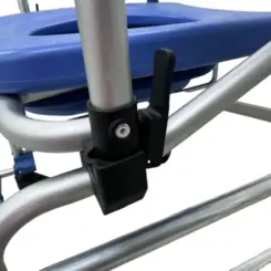 Cadeira de Banho Dobrável D55 Dellamed - Até 135Kg - Em Alumínio