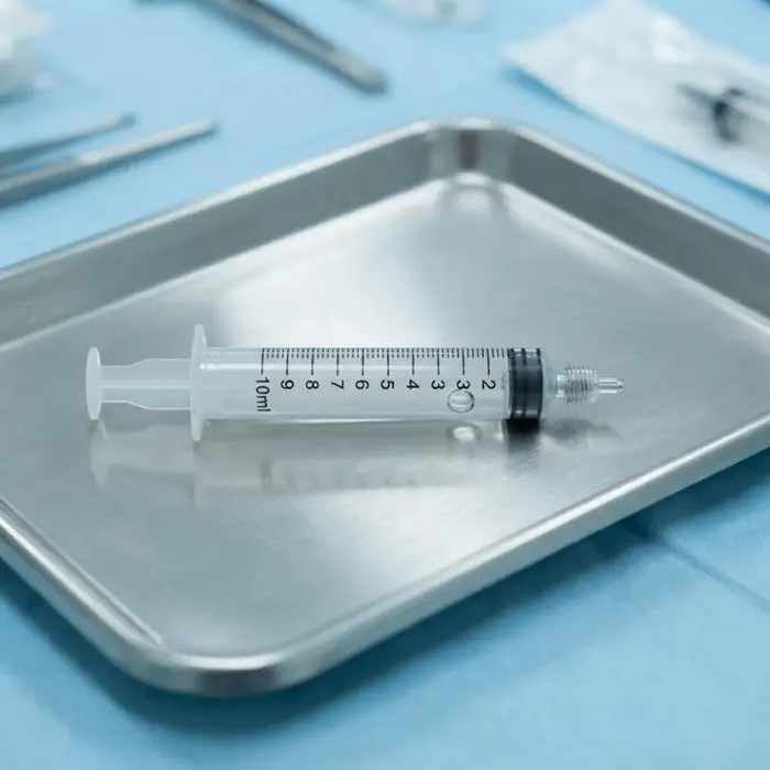 Seringa Hipodérmica Sem Agulha Bico Rosca 10ml Medix Caixa 100 Unidades
