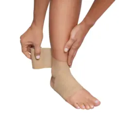 Bandagem Autoaderente Bege 7,5 cm x 4,5 m Compressiva Mercur